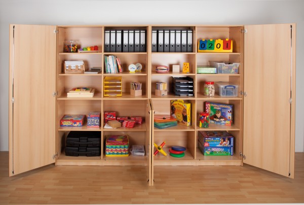 Schrankwand ohne Schübe mit 2