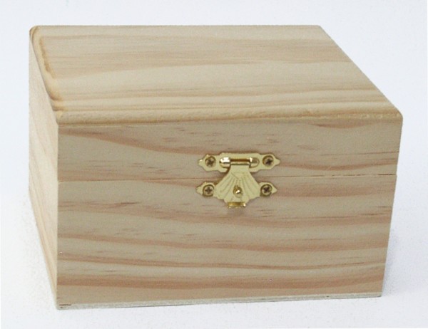 Holzbox rechteckig 125x115mm