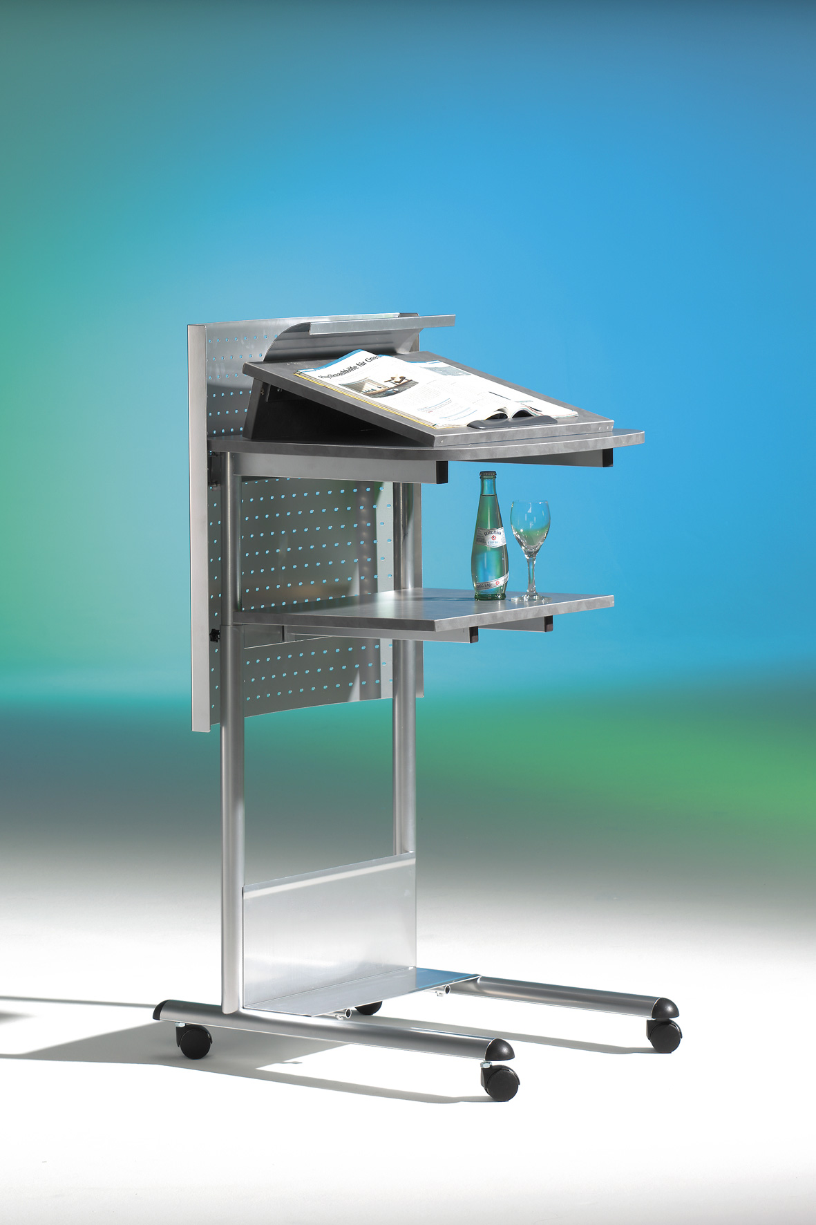 Rednerpult mit Lochblech | LMS Lehrmittel-Service H.Späth GmbH