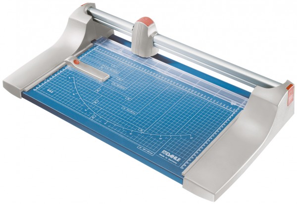 Roll & Schnitt-Schneidemaschine 442